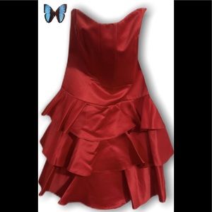 🔥Calvin Klein🔥SZ 14 NWT Red Strapless Dress